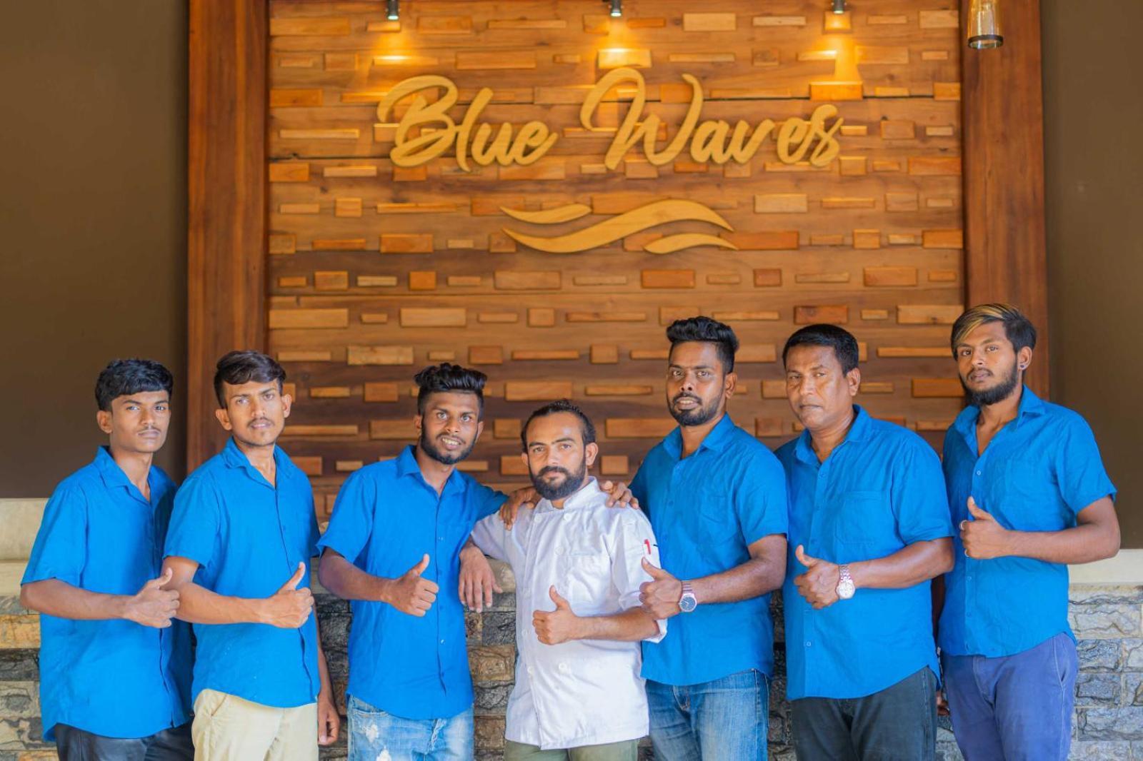 Blue Waves Kite Surfing Beach Resort Kalpitiya Exteriör bild